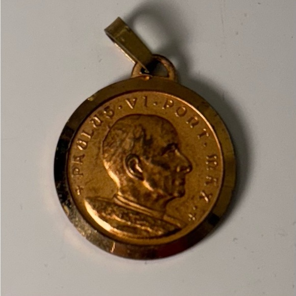 Catholic Saints Pendant Mother Mary and Baby Jesus Paulus VI Pont Max FF429 - Picture 2 of 3